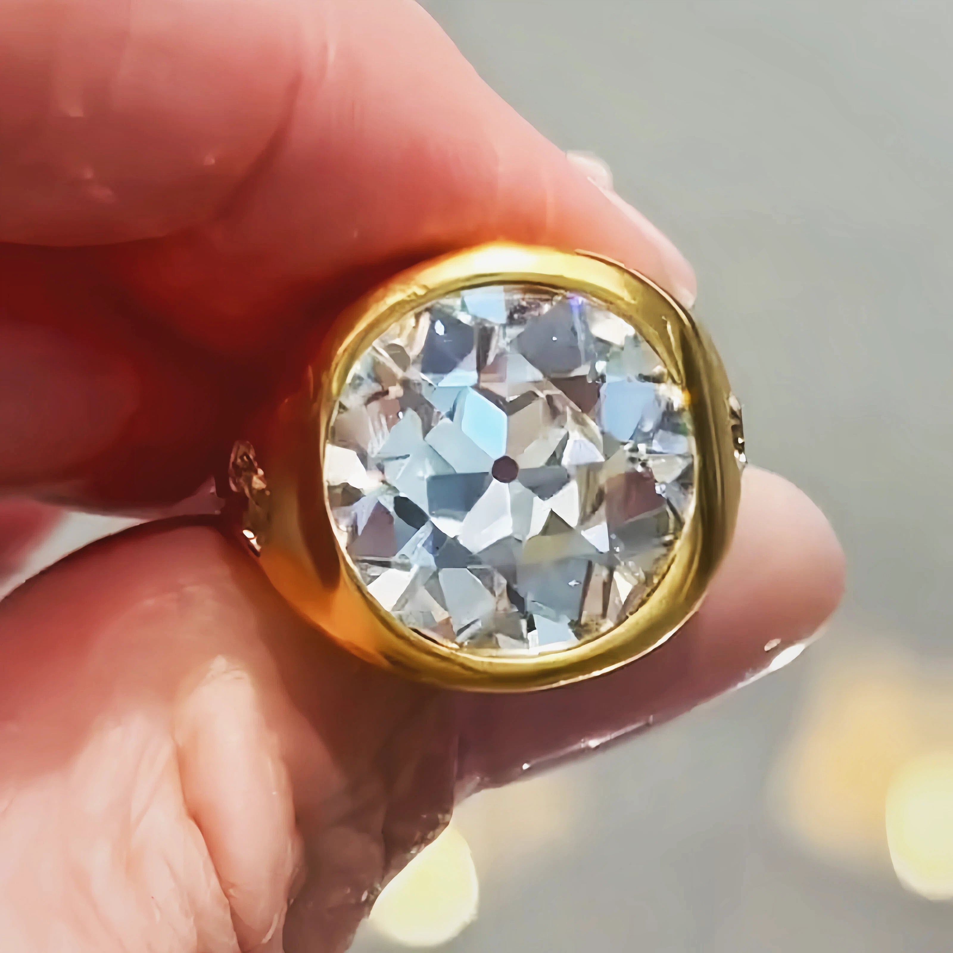 8Ct Antique Cushion Shaped Gemstone Ring-JOSHINY