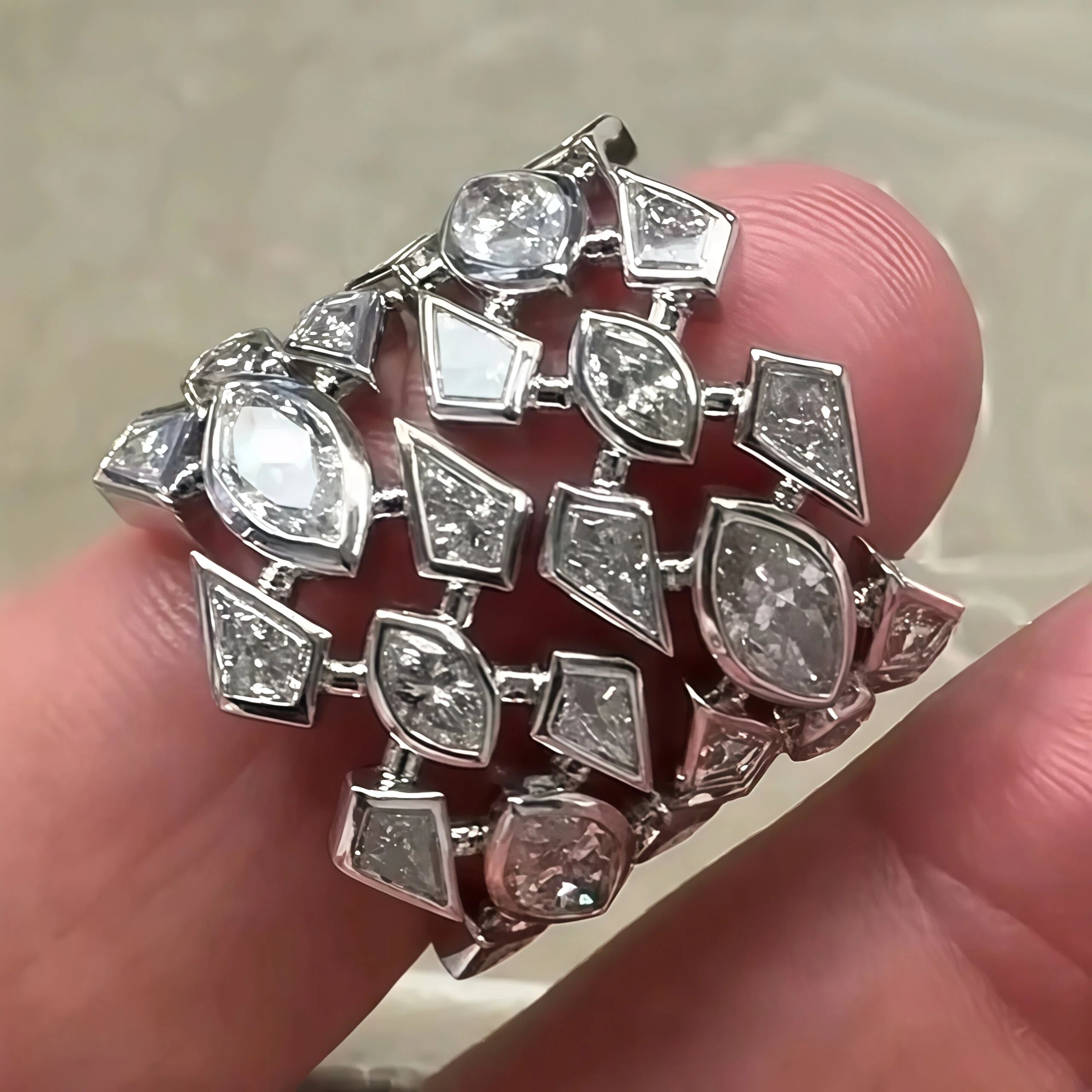 4.1ctw Various Cuts Exquisitely Designed Gemstone Ring-JOSHINY