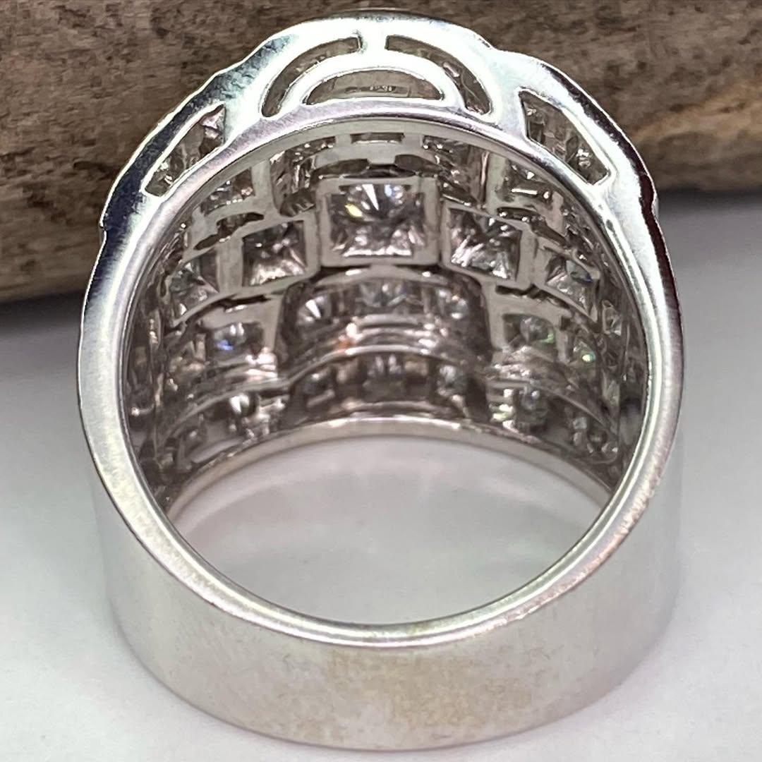https://jomalls.oss-cn-hangzhou.aliyuncs.com/console/product/2509/01/1vmd4qg-jfearor-mf0uyydj.jpg