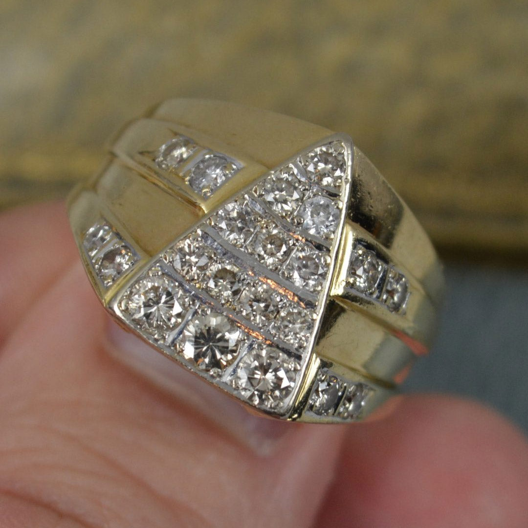 2.0ctw Unique Chunky Vintage 14ct Yellow Gold and Round Gemstone Triangle Cluster Ring-JOSHINY