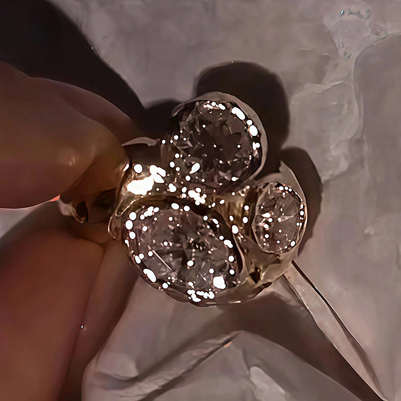 2.85Ctw Three Stones Declaration Ring