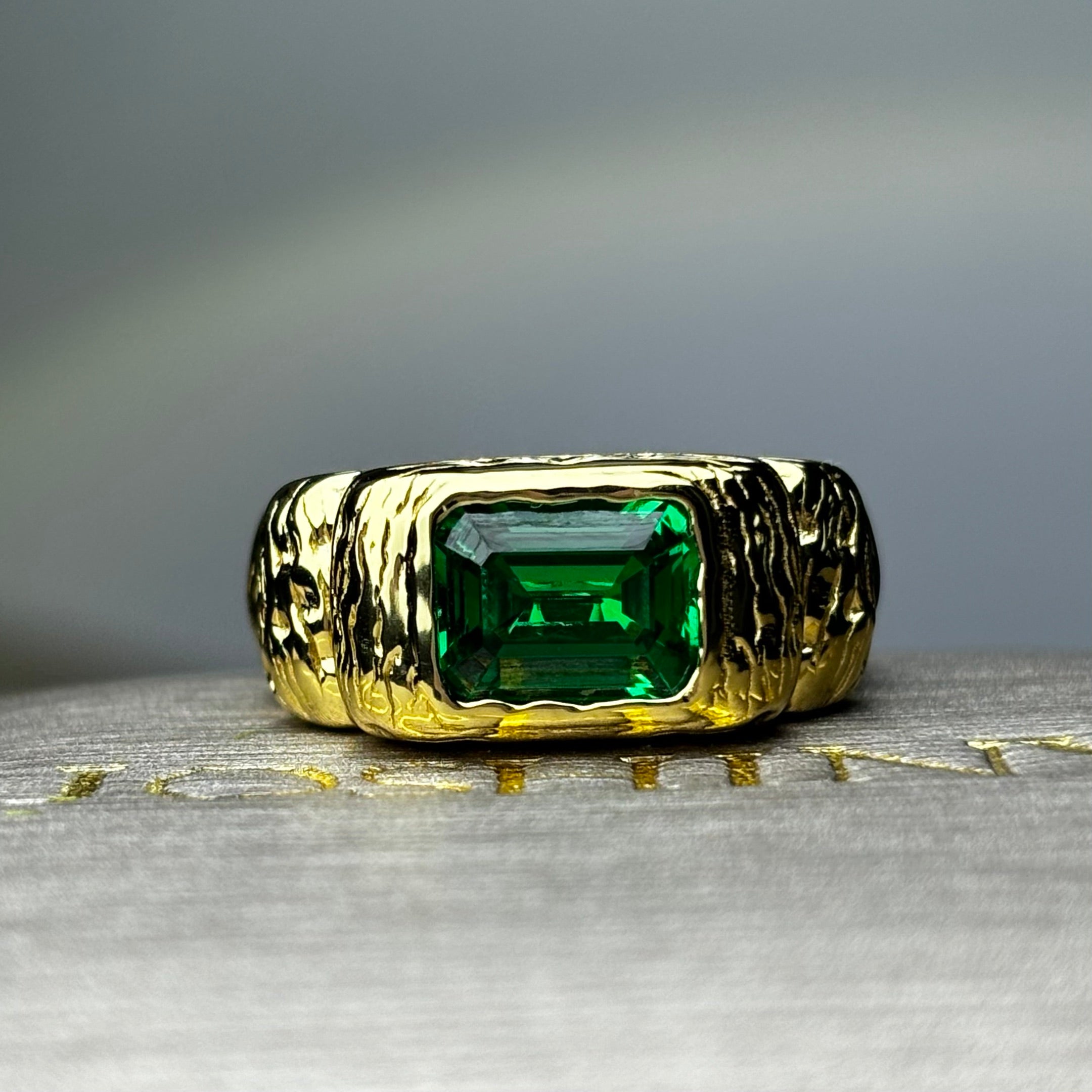 3Ctw Vintage Men's Emerald Ring-JOSHINY