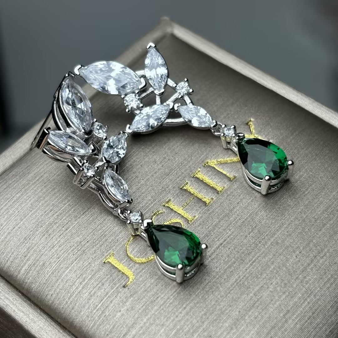 8ctw Pear Cut Emerald Geometric Earrings