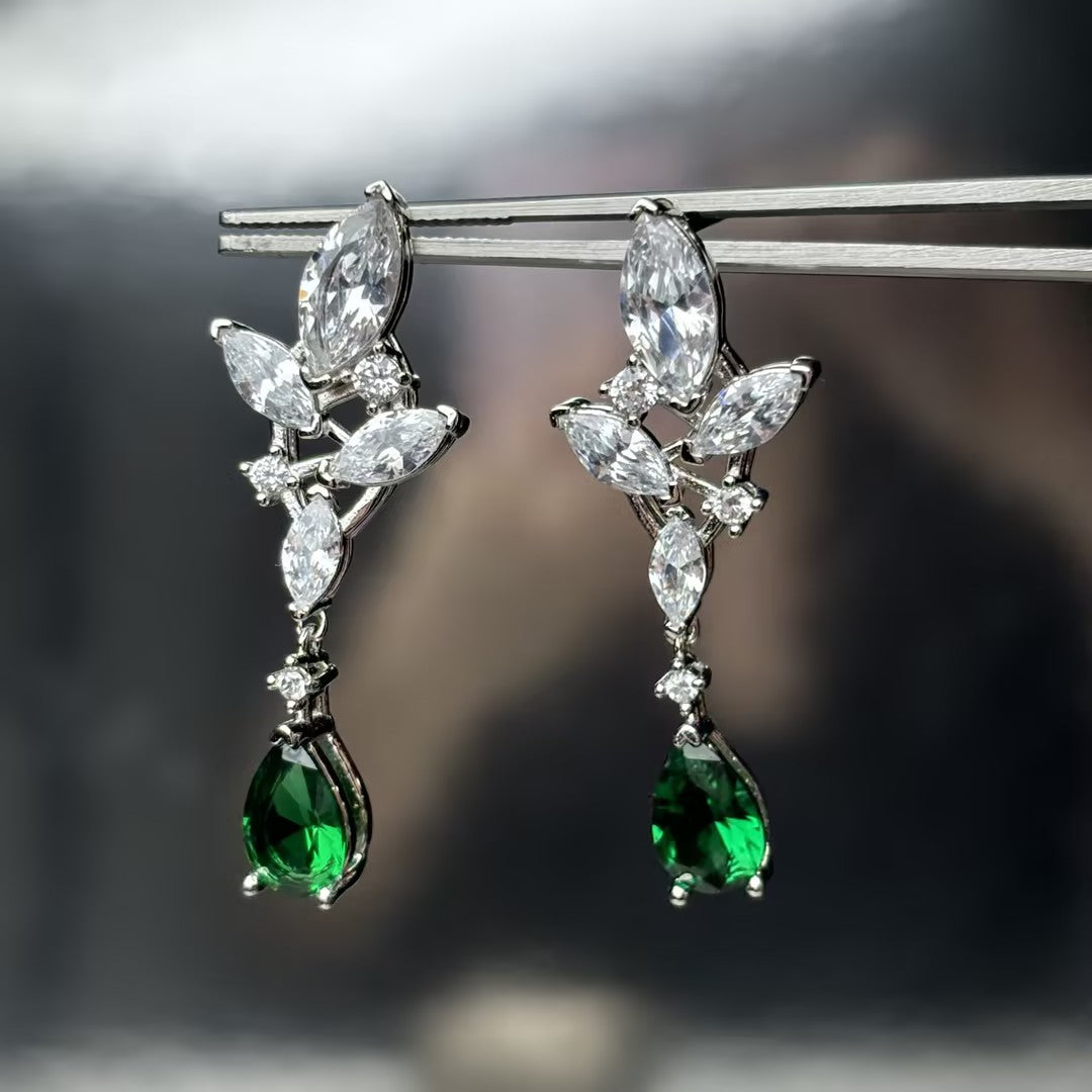 8ctw Pear Cut Emerald Geometric Earrings