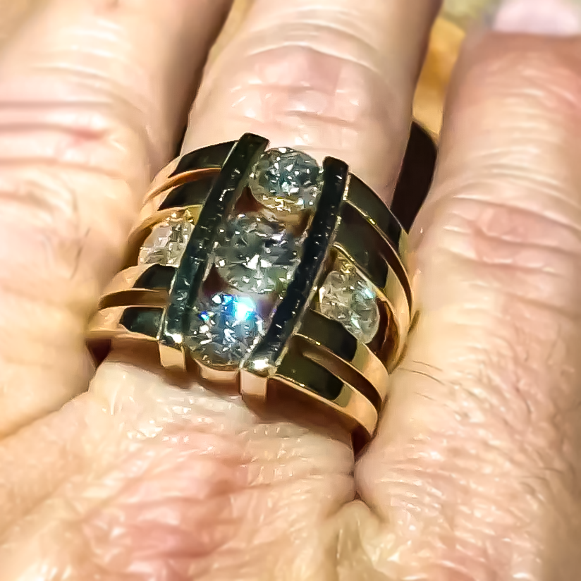 Fashion 4.2 ctw Round Cut White Gemstone Ring for Men and Women -JOSHINY