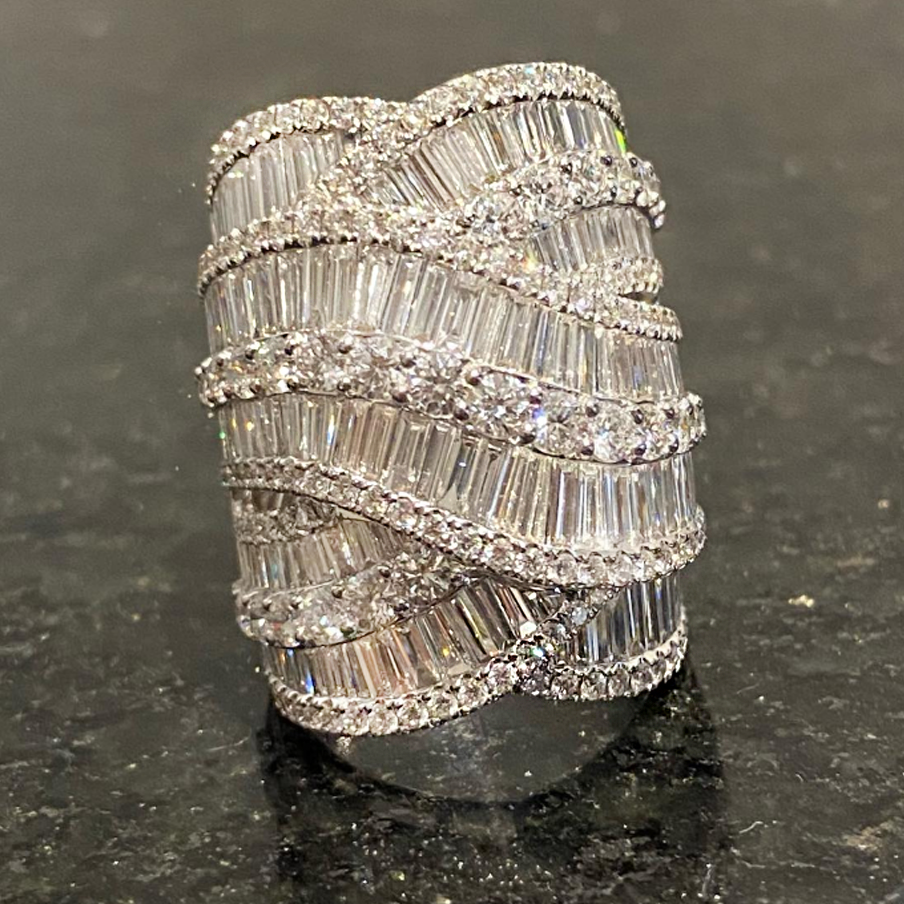 Gorgeous 8 ctw Trapezoidal & Round Cut White Gemstone Pavé Ring -JOSHINY