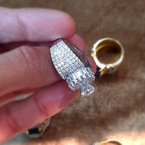 Classic 4 ctw Round Cut White Gemstone Engagement Ring -JOSHINY