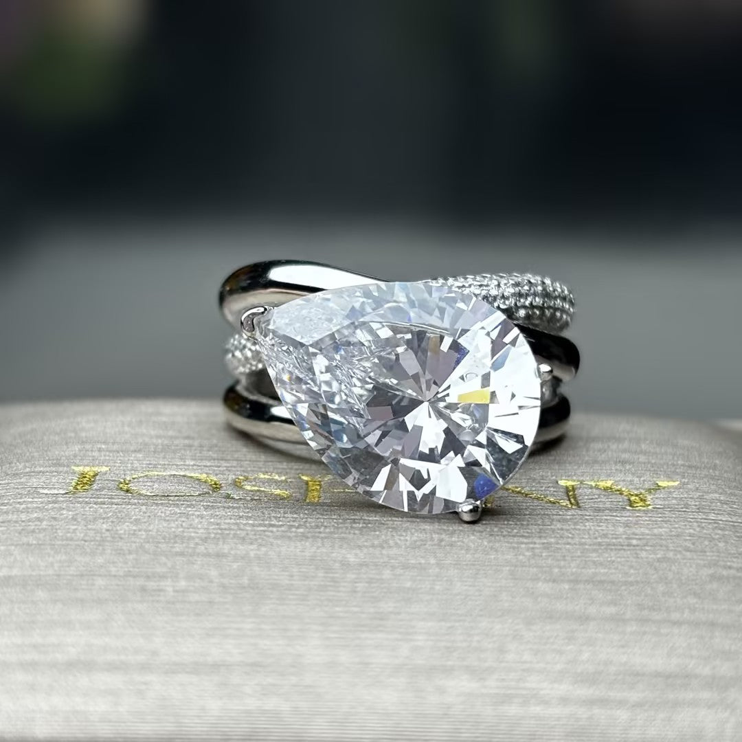 Stylish 6 ctw Pear Cut White Gemstone Elegant Engagement Ring -JOSHINY