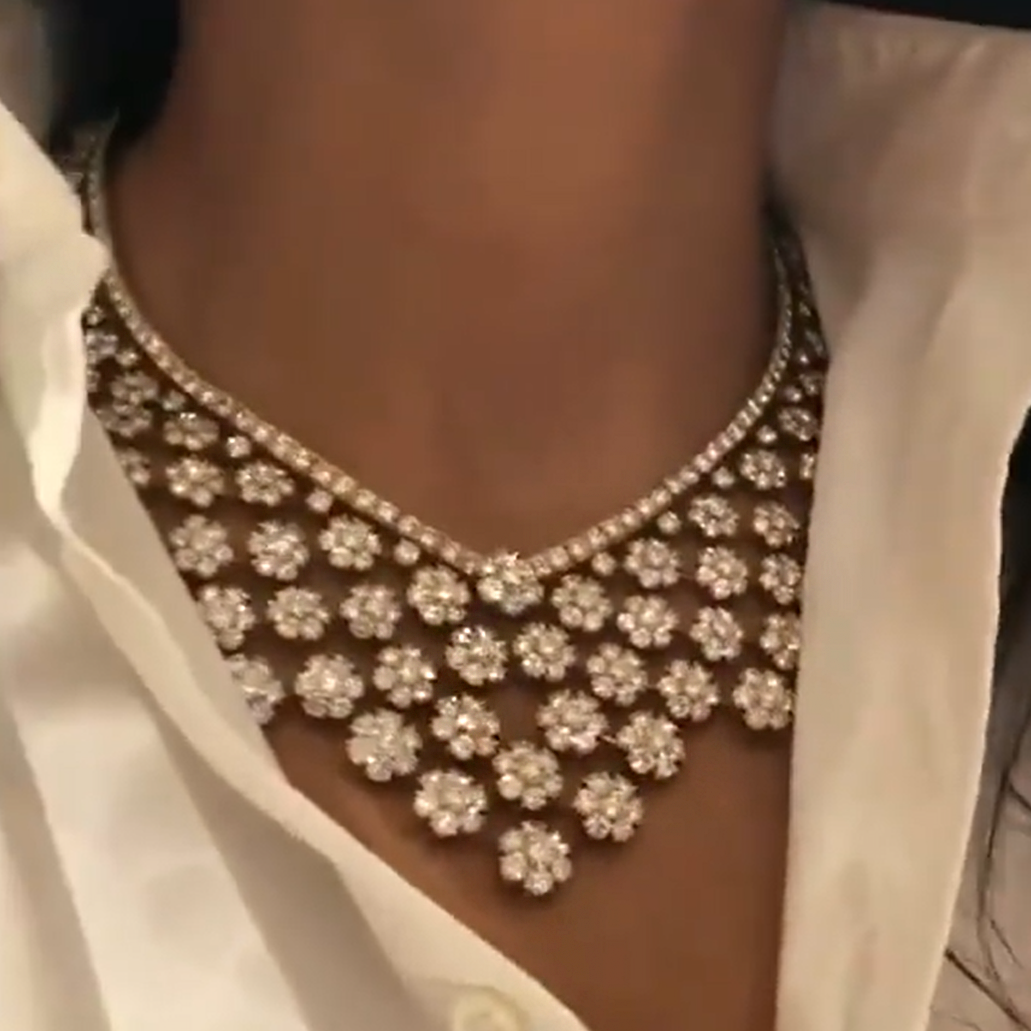 Gorgeous 75 ctw Round Cut White Gemstone Elegant Cluster Necklace -JOSHINY