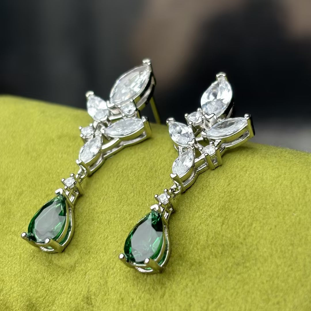 8ctw Pear Cut Emerald Geometric Earrings