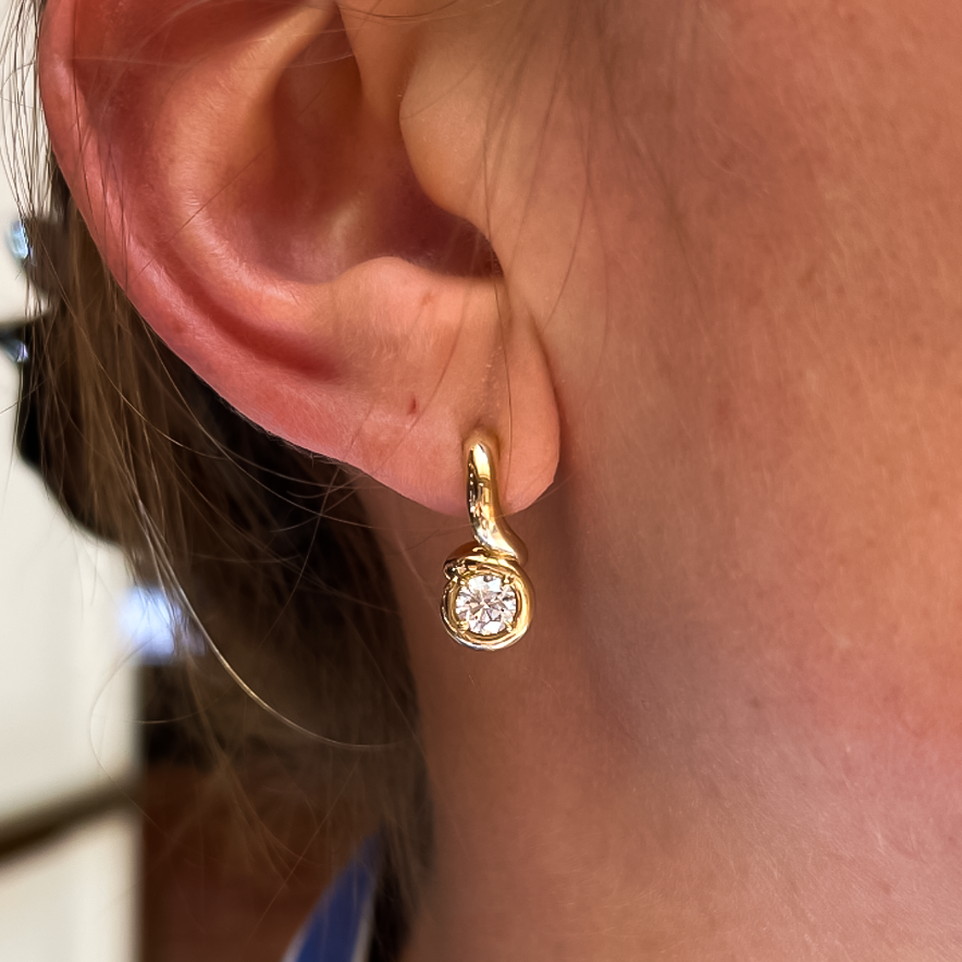 Stylish 2 ctw Round Cut White Gemstone Minimalist Design Earrings -JOSHINY