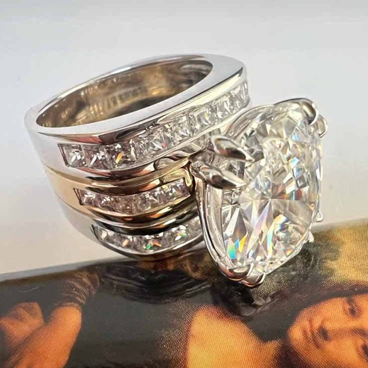 Stylish 15 ctw Oval Cut White Gemstone Engagement Ring -JOSHINY