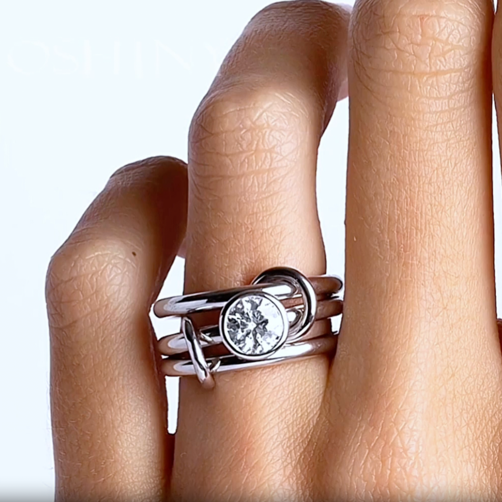 1 ctw Playful Spinning Circle Round Cut White Gemstone Engagement Ring