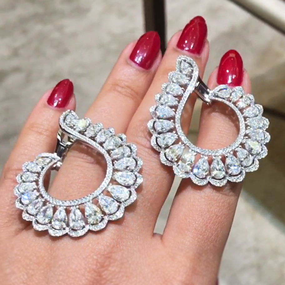 Gorgeous 10 ctw Pear Cut White Gemstone Earrings -JOSHINY