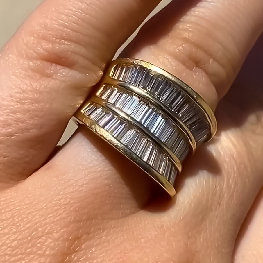 Stylish 2 ctw Trapezoidal Cut White Gemstone Pavé Ring -JOSHINY