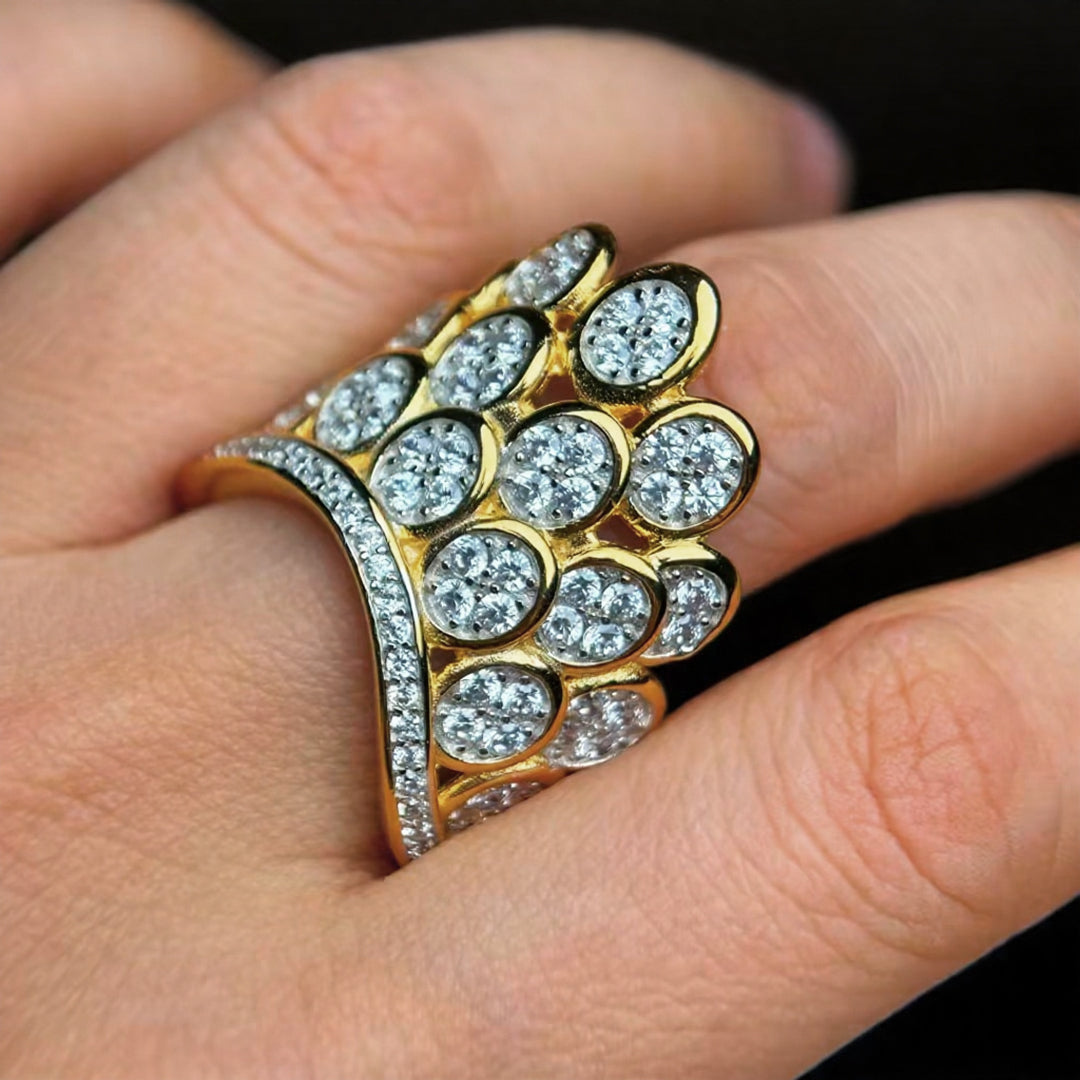 Delicate petal ring-JOSHINY