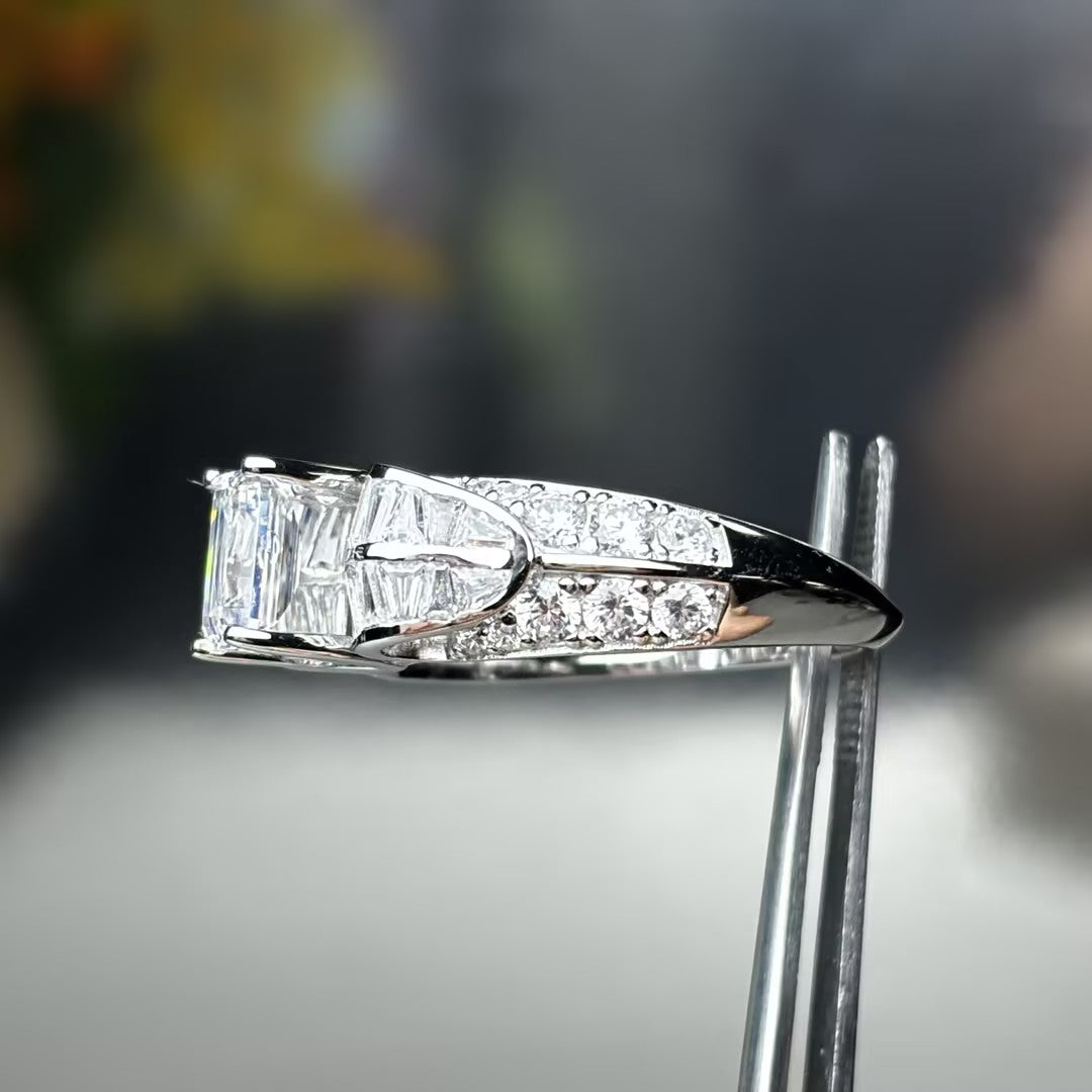 Exquisite 2 ctw Multi-Cut White Gemstone Engagement Ring -JOSHINY