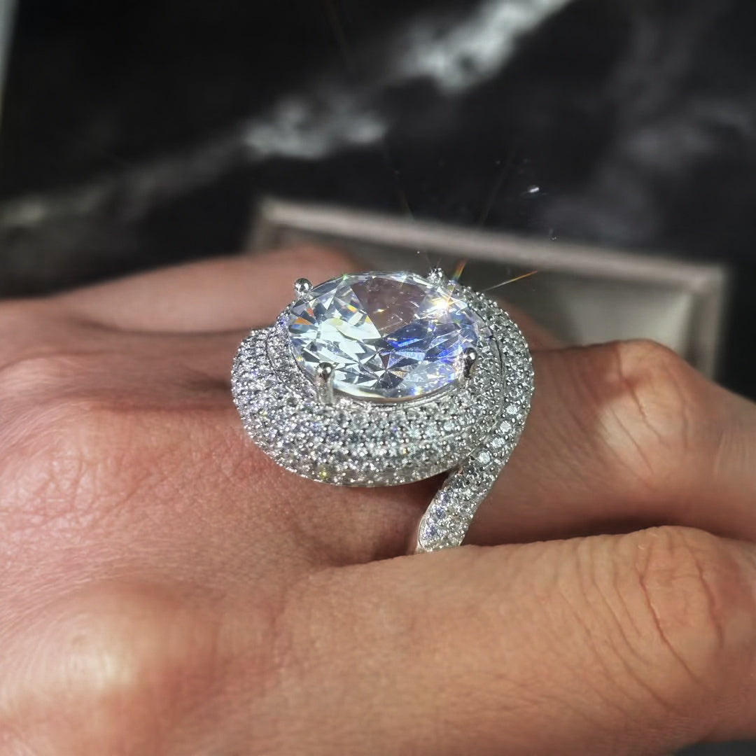 Gorgeous 5 ctw Round Cut White Gemstone Pavé Engagement Ring -JOSHINY