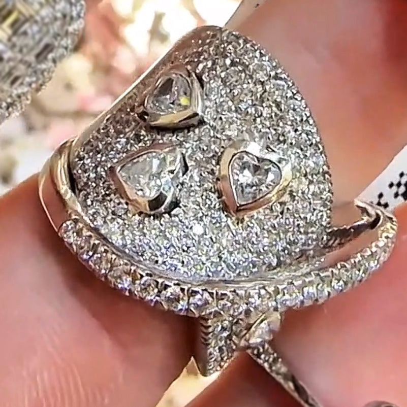 3.0ctw Round and Heart Cut Twisted Arm Ring-JOSHINY