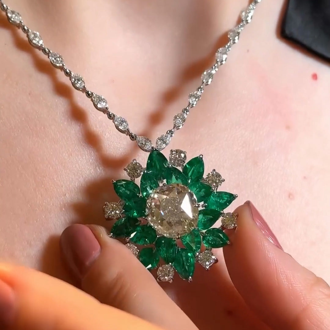 8ctw White and Green Bicolor Gemstone Pendant Necklace