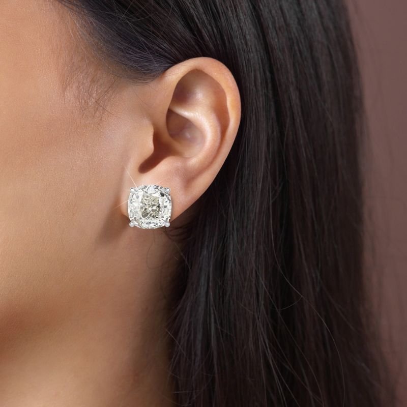 7.5ctw Classic Cushion Cut Halo White Gemstone Stud Earrings