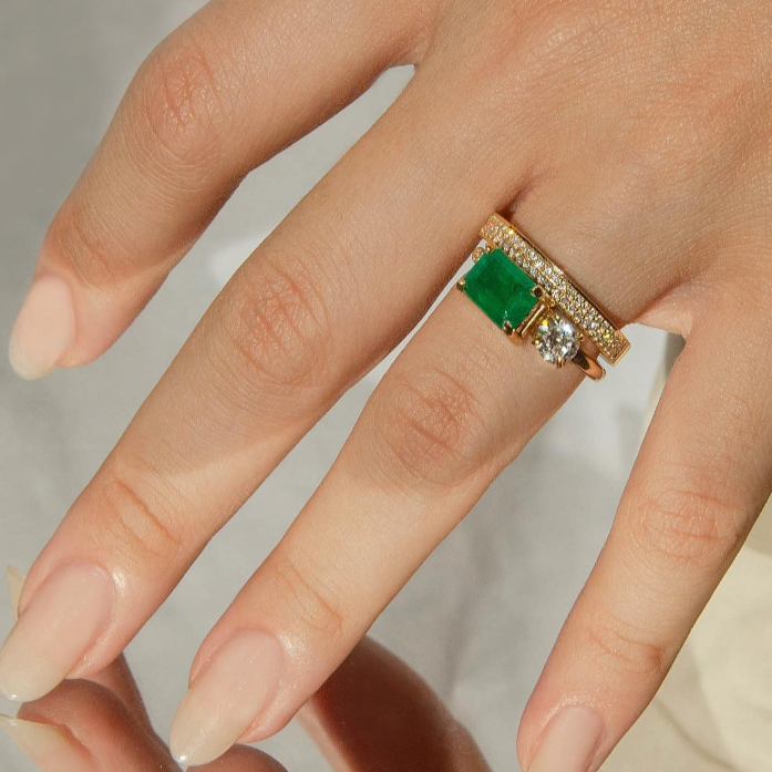 2 ctw Personalized Emerald Ring & Round Cut White Gemstone Opening Ring