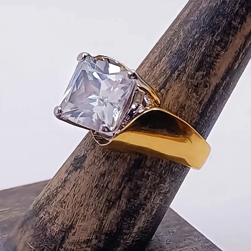 Stylish 5 ctw Radiant Cut White Gemstone Two-Tone Engagement Ring -JOSHINY