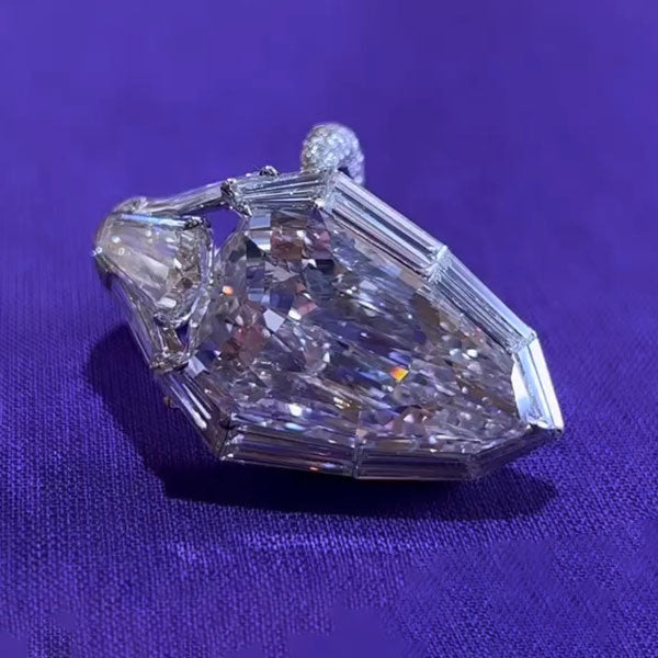 Unique 20.3ct Shield Cut Diamond Ring -JOSHINY