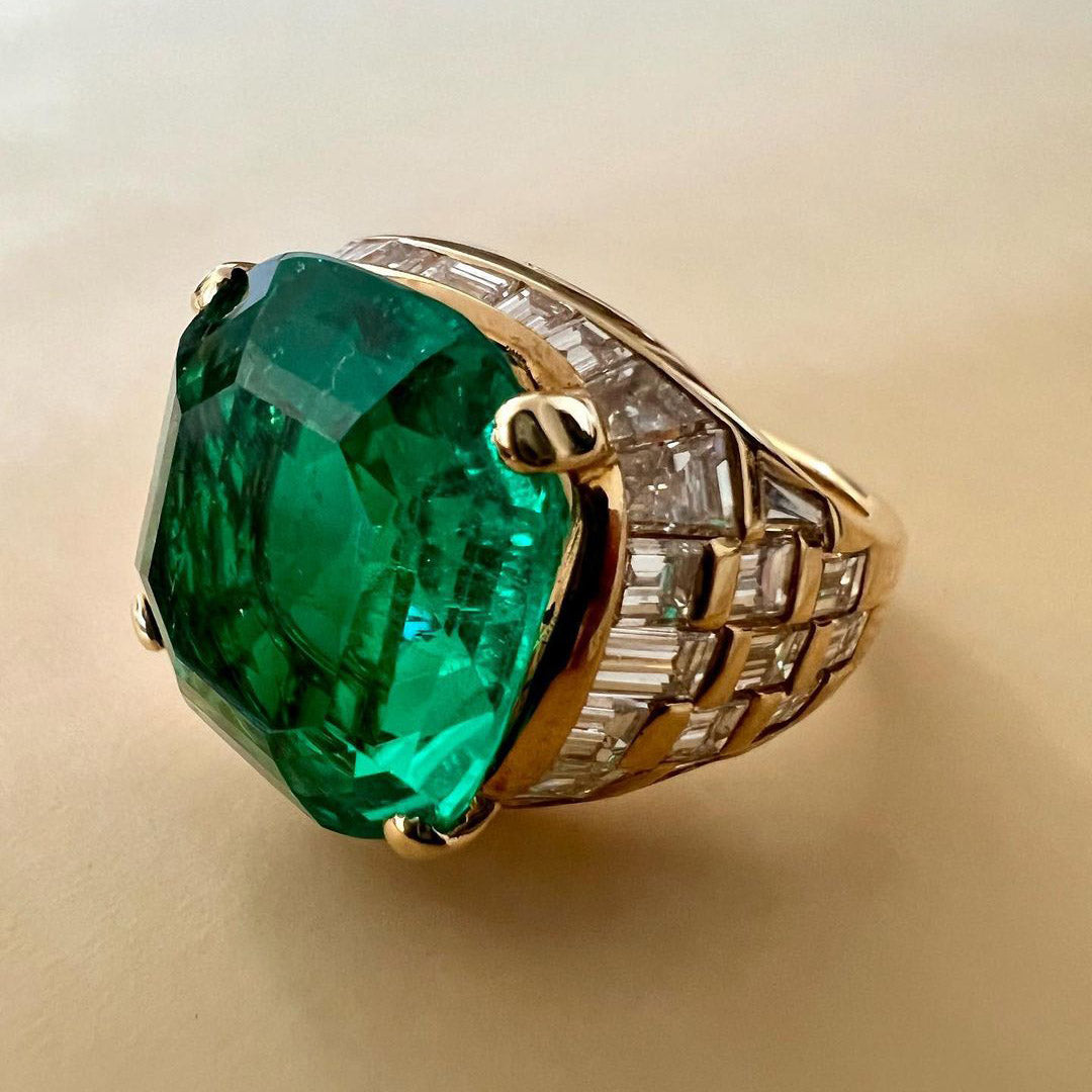 11.52ct Cushion Cut Vintage Emerald Jewellery Ring -JOSHINY