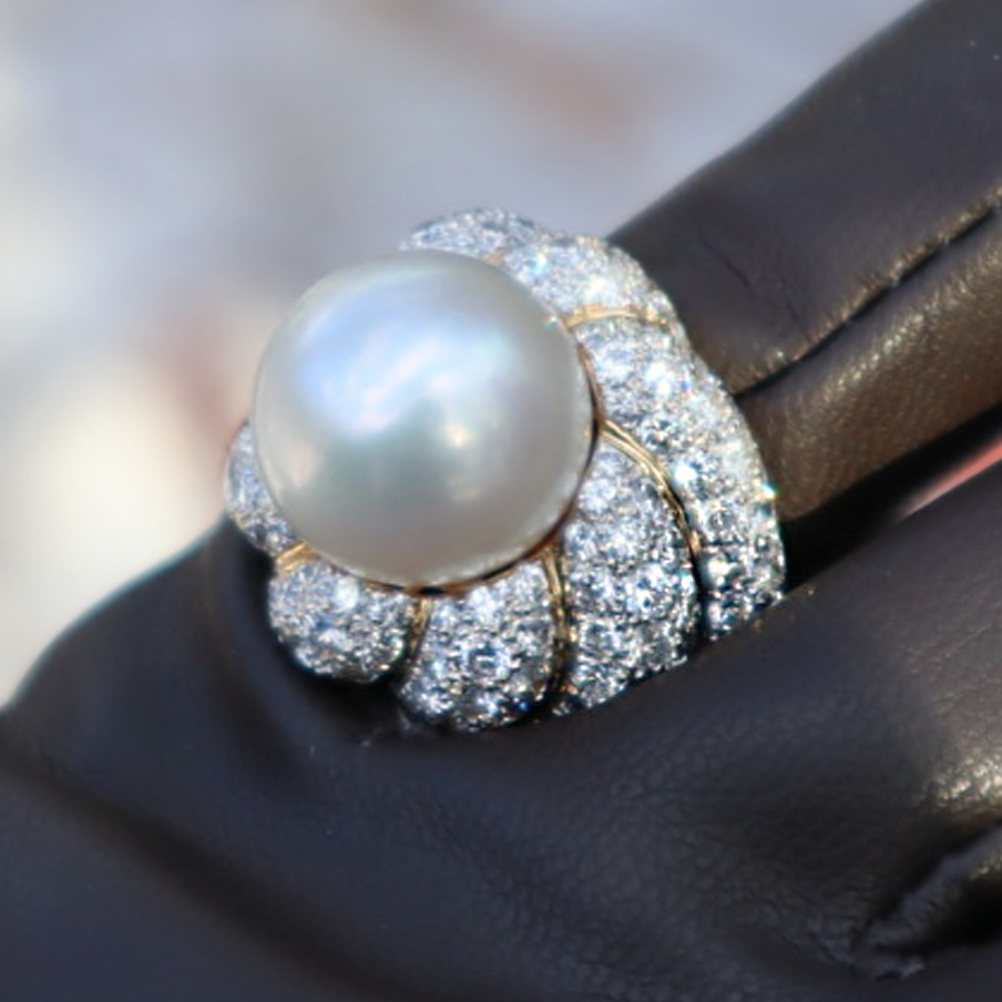 Gorgeous 3 ctw Round Cut White Gemstone & Pearl Ring -JOSHINY