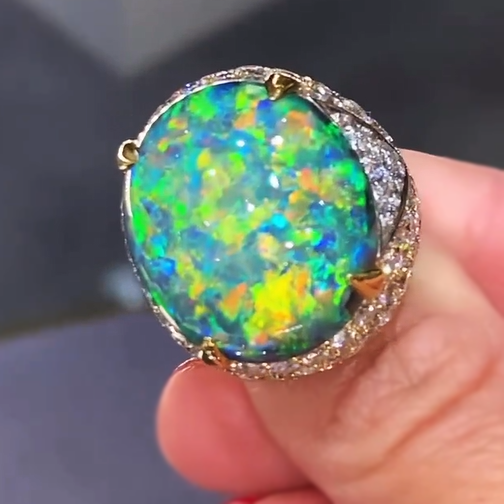 Gorgeous 15 ctw Round Cut White Gemstone & Magnificent Opal Cocktail Ring -JOSHINY