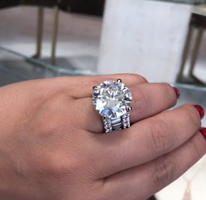Gorgeous 10ct Round Cut White Gemstone Full Set Engagement Ring -JOSHINY