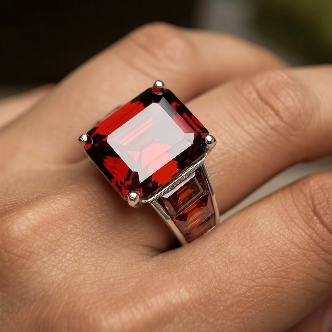 7.5Ctw Detailed Garnet Ring-JOSHINY