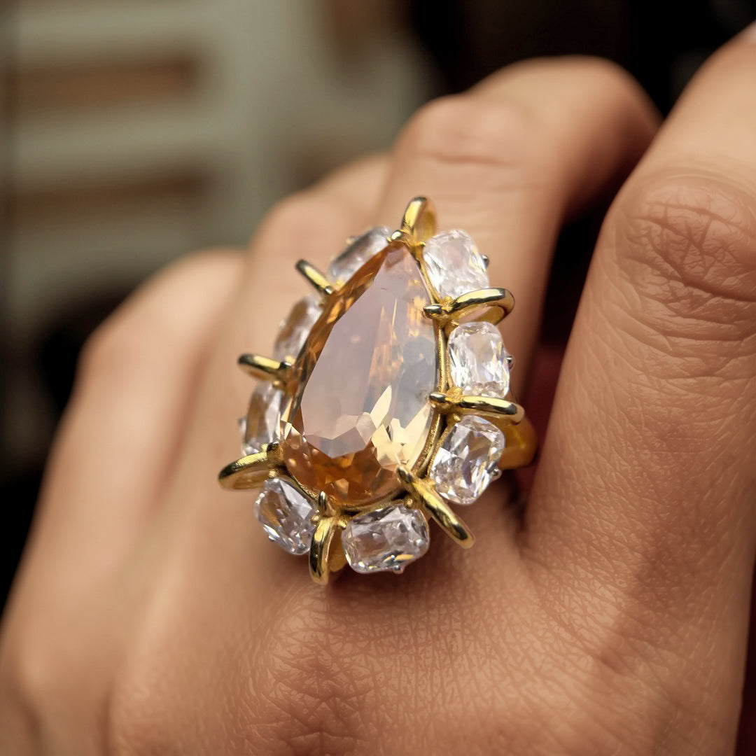 7.26Ctw Pear-shaped yellow gemstone ring-JOSHINY