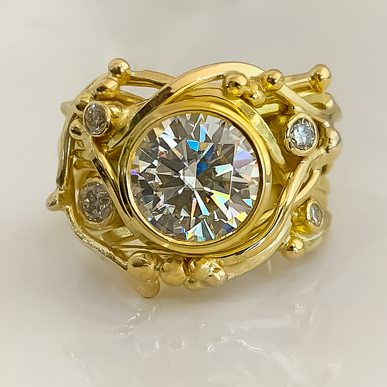 Exquisite 2 ctw Round Cut White Gemstone Golden Vine Ring -JOSHINY