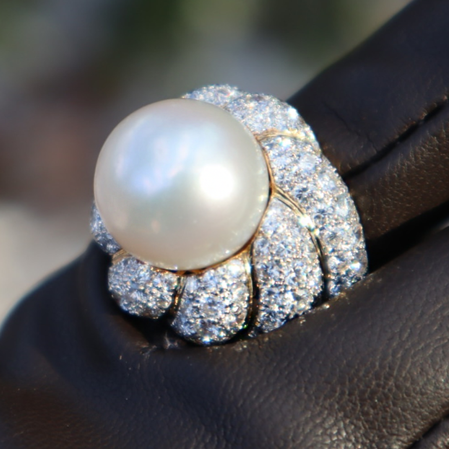 Gorgeous 3 ctw Round Cut White Gemstone & Pearl Ring -JOSHINY