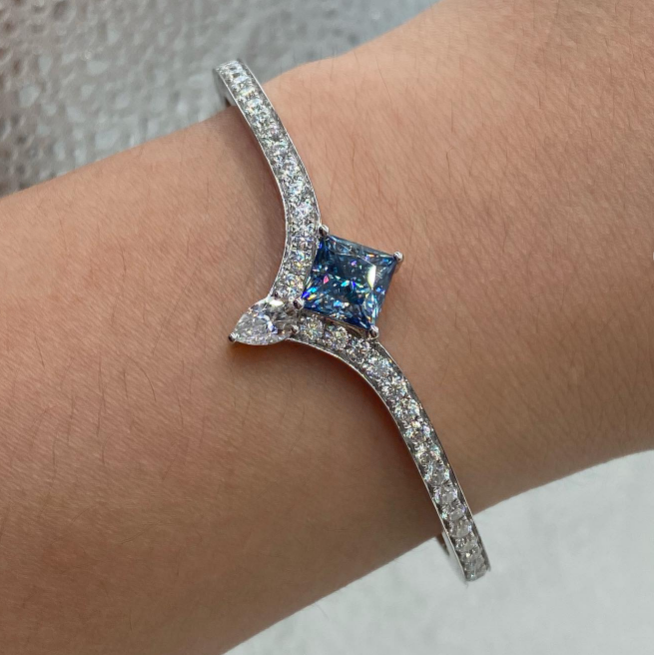 Delicate 4 ctw Square Cut Sapphire Bracelet -JOSHINY