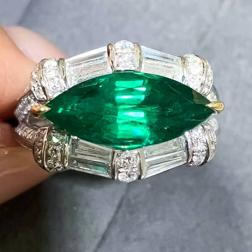 Vintage 10 ctw Marquise Cut Emerald Cocktail Ring -JOSHINY