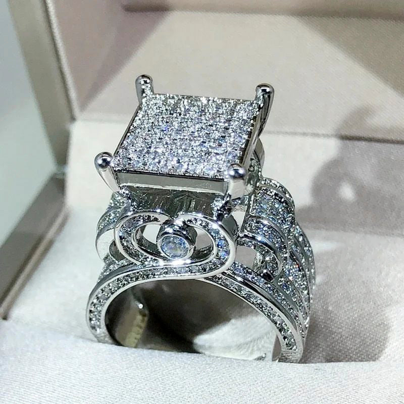 Elegant and glamorous square and heart shaped rings -JOSHINY