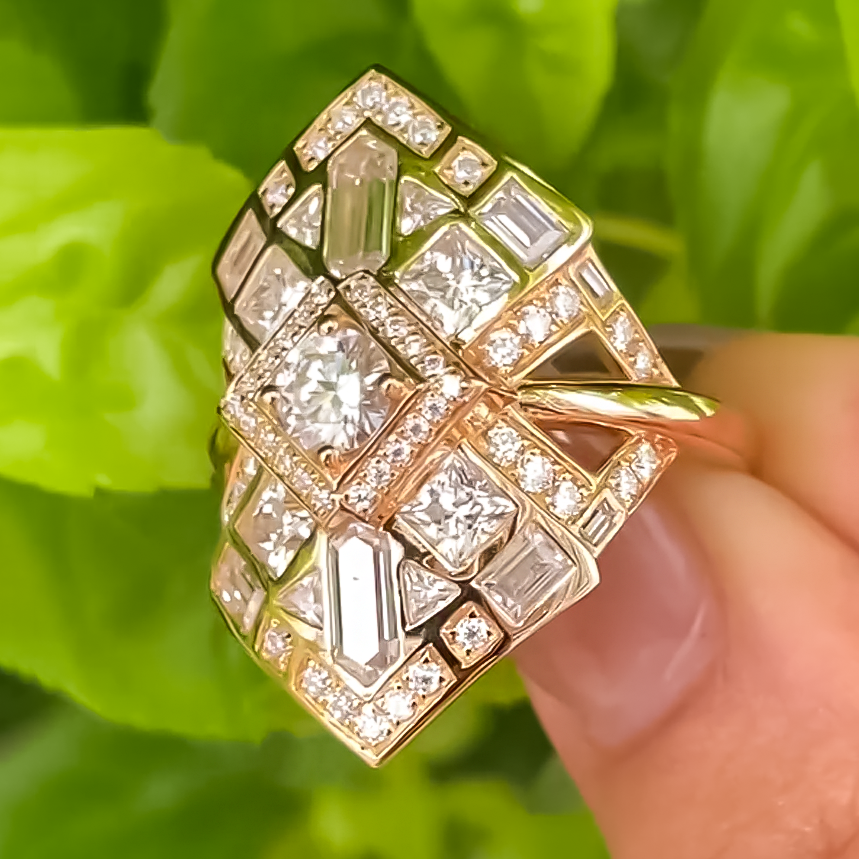 Exquisite 3 ctw Multi-Cut White Gemstone Ring -JOSHINY