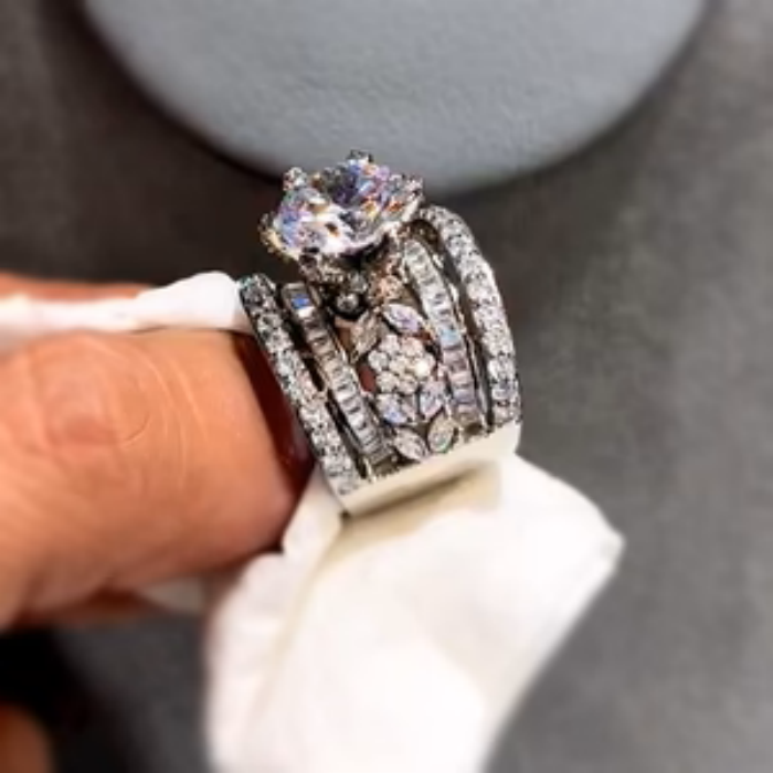 Gorgeous 7 ctw Round Cut White Gemstone Unique Engagement Ring -JOSHINY