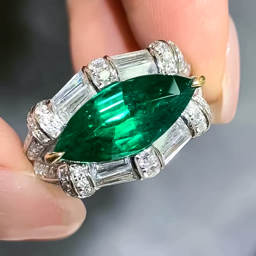 Vintage 10 ctw Marquise Cut Emerald Cocktail Ring -JOSHINY