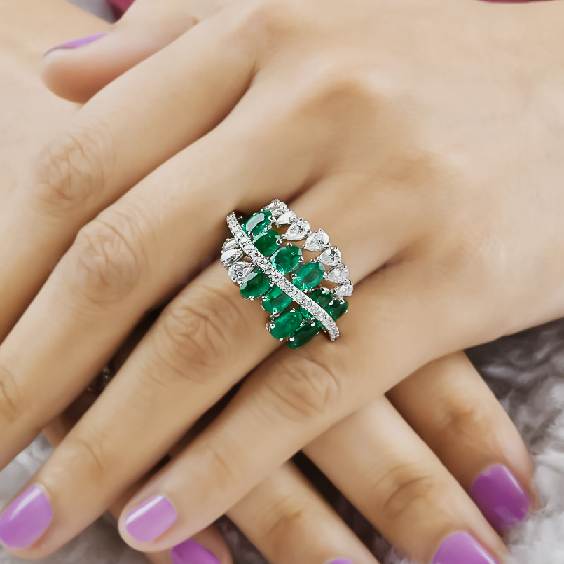 Elegant 4 ctw Multi-Cut Emerald & White Gemstone Ring -JOSHINY