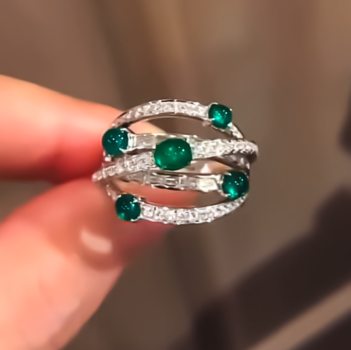 Elegant 5 ctw Multi-Cut Emerald & White Gemstone Twist Ring -JOSHINY