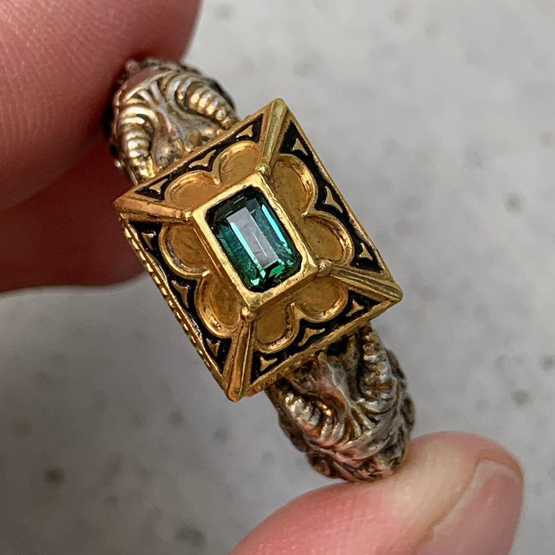 0.3ct Renaissance Style Emerald Gemstone Ring -JOSHINY