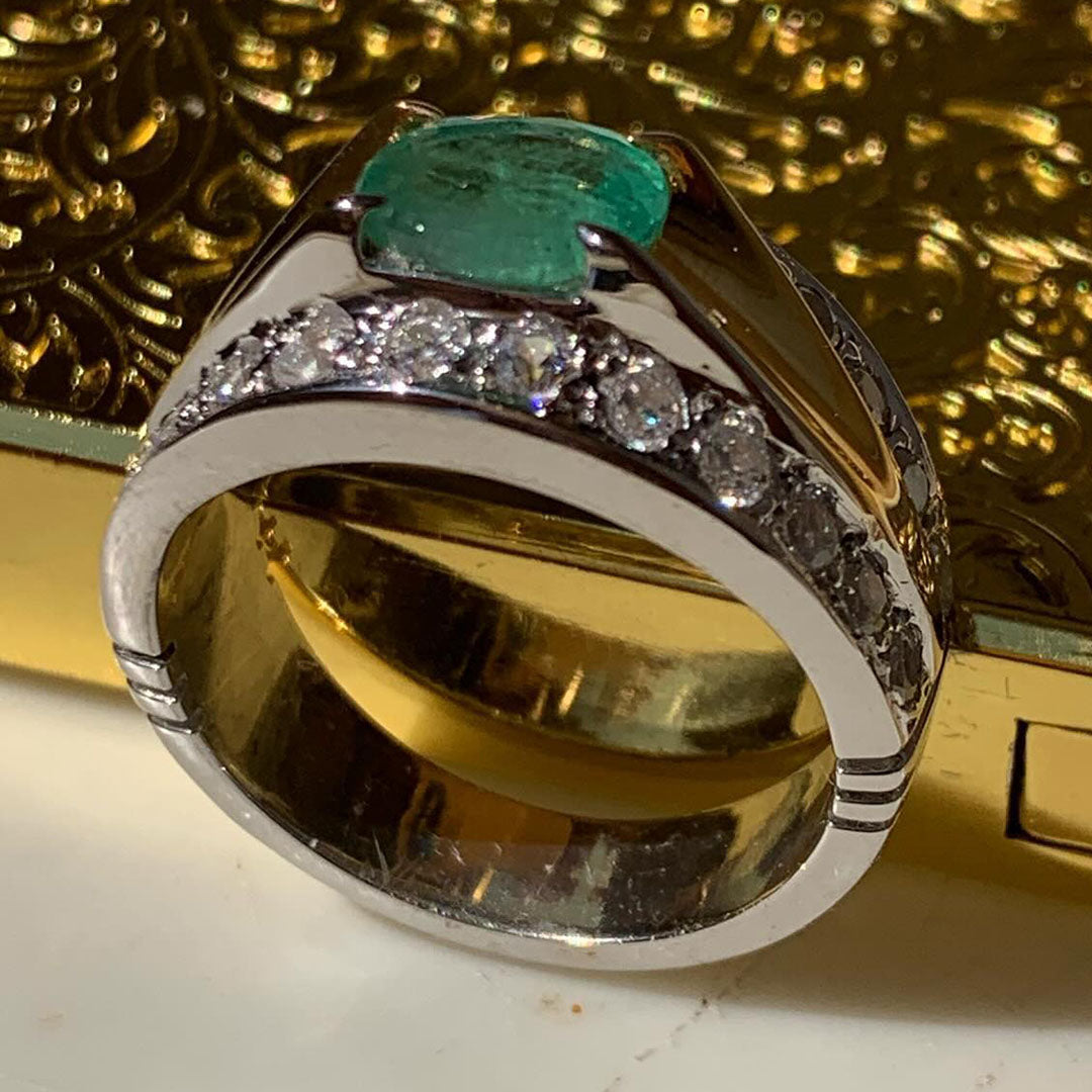 3ct Oval Cut Vivid Emerald Engagement Ring -JOSHINY