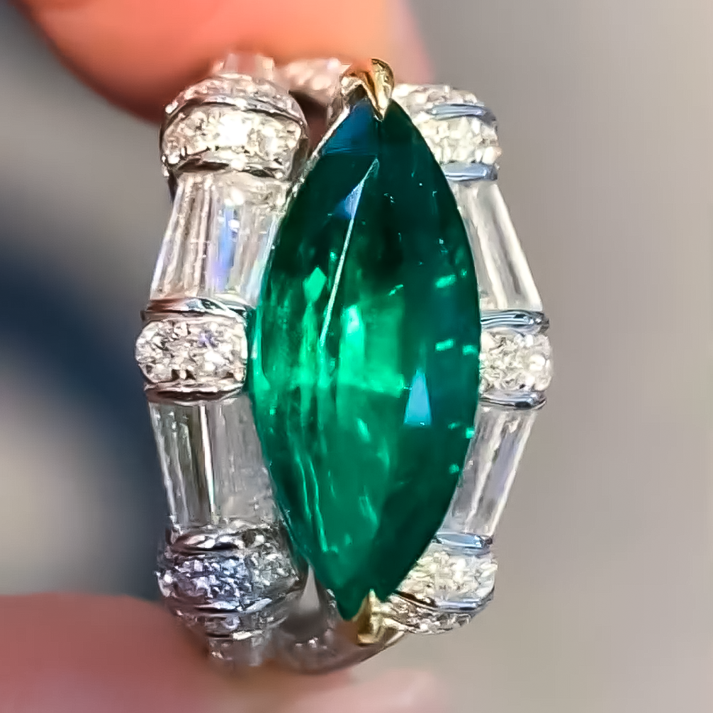 Vintage 10 ctw Marquise Cut Emerald Cocktail Ring -JOSHINY