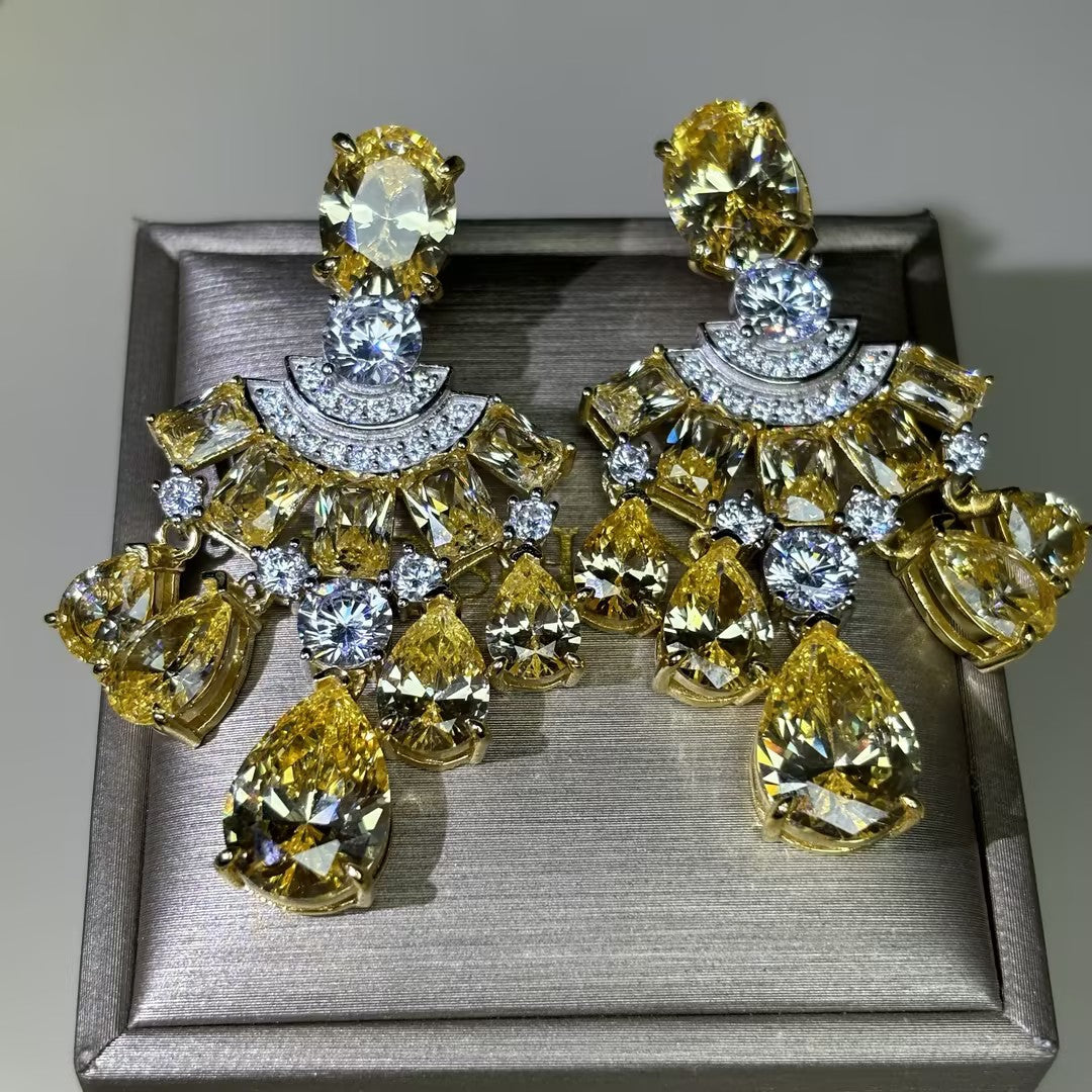 7.4Ctw Oval Yellow Gemstone Ring and Earrings