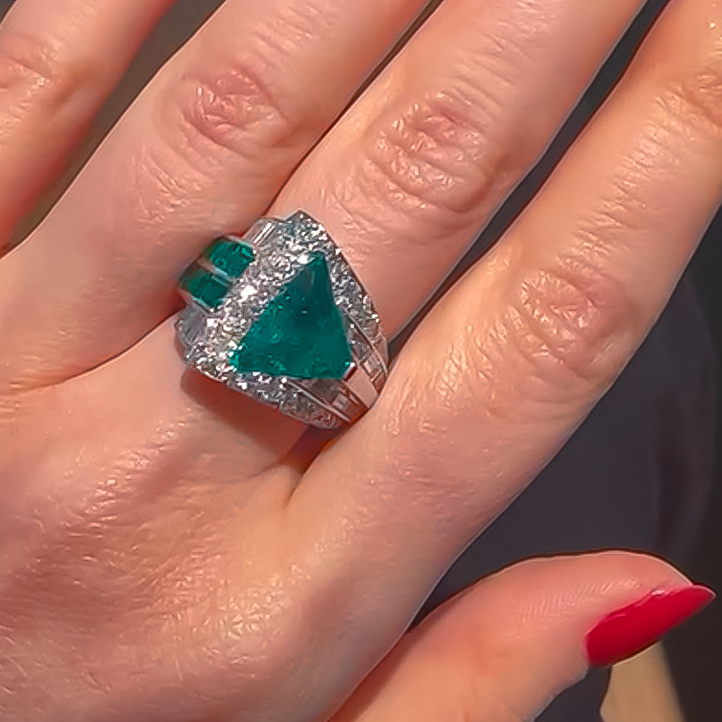 Unique 4 ctw Multi-Cut Emerald Vintage Ring -JOSHINY