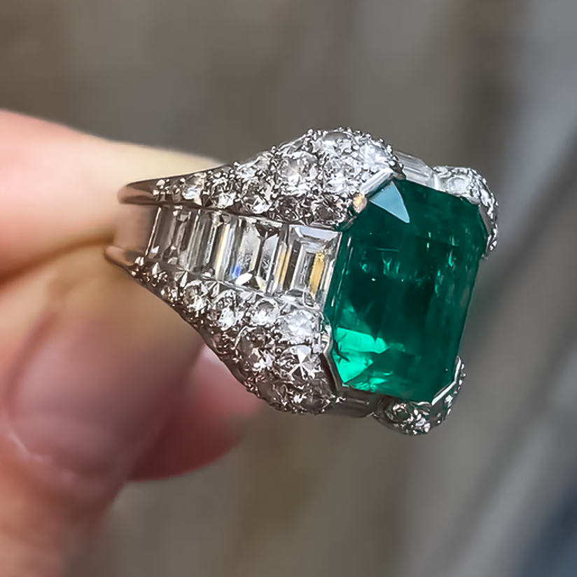 Gorgeous 8 ctw Emerald & Baguette & Round Cut Emerald & White Gemstone Ring -JOSHINY